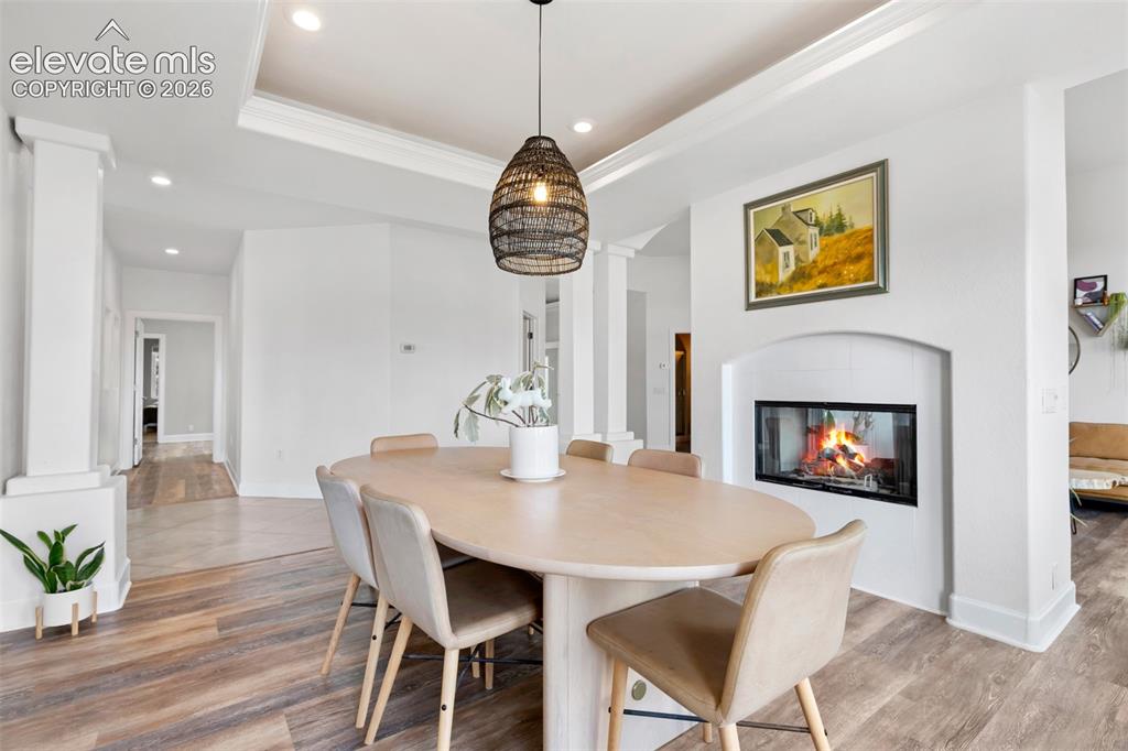 Image 11 of 48: Dining Area