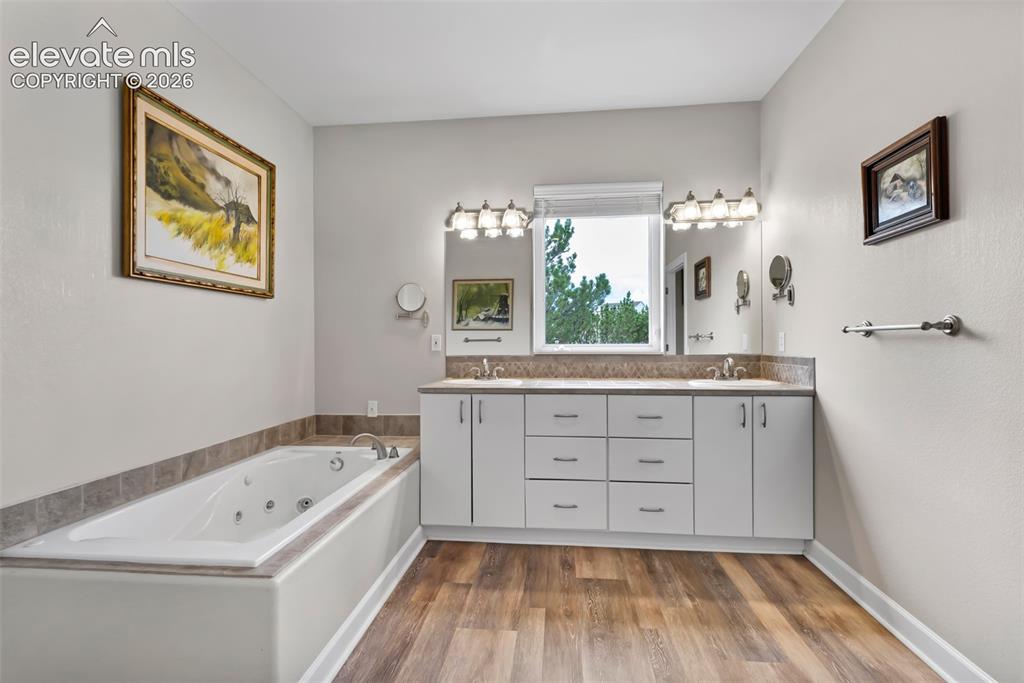 Image 25 of 48: Master Bathroom