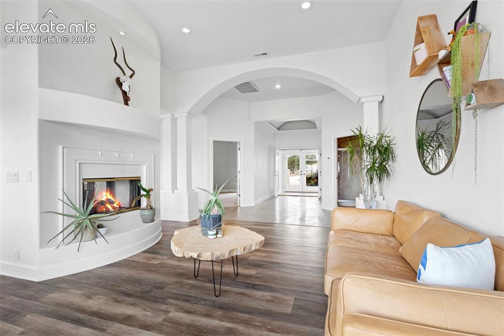 Image 8 of 48: Living Room