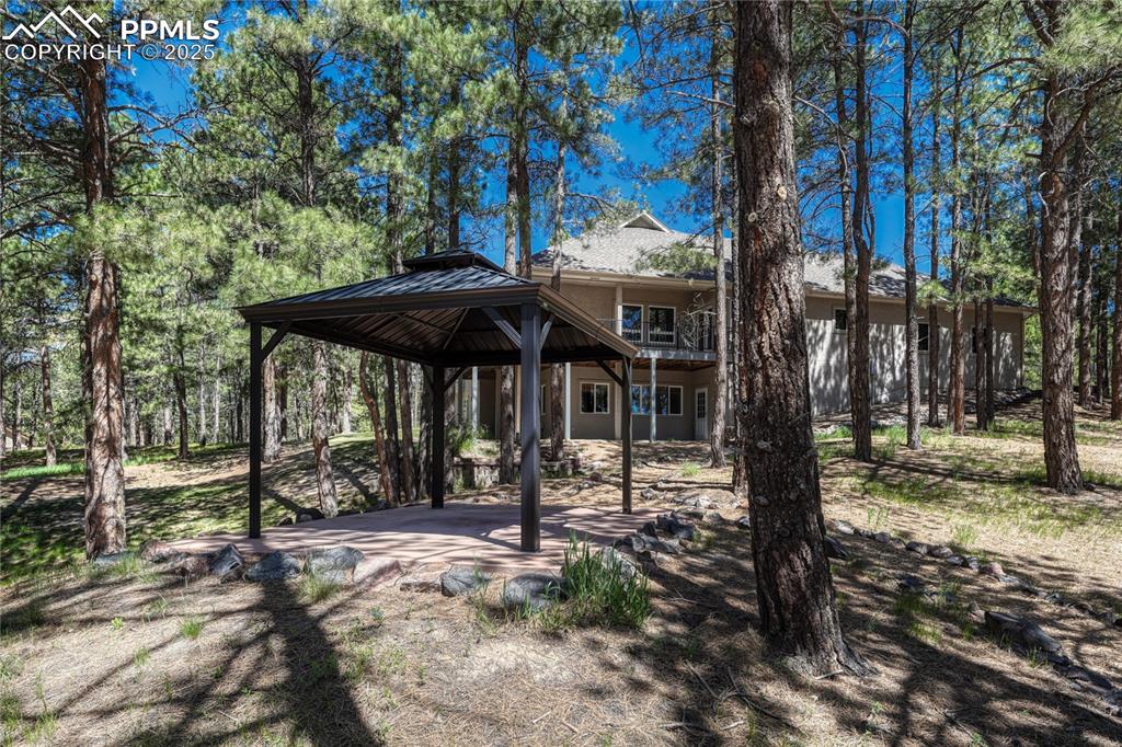 Image 47 of 50: Back of Structure