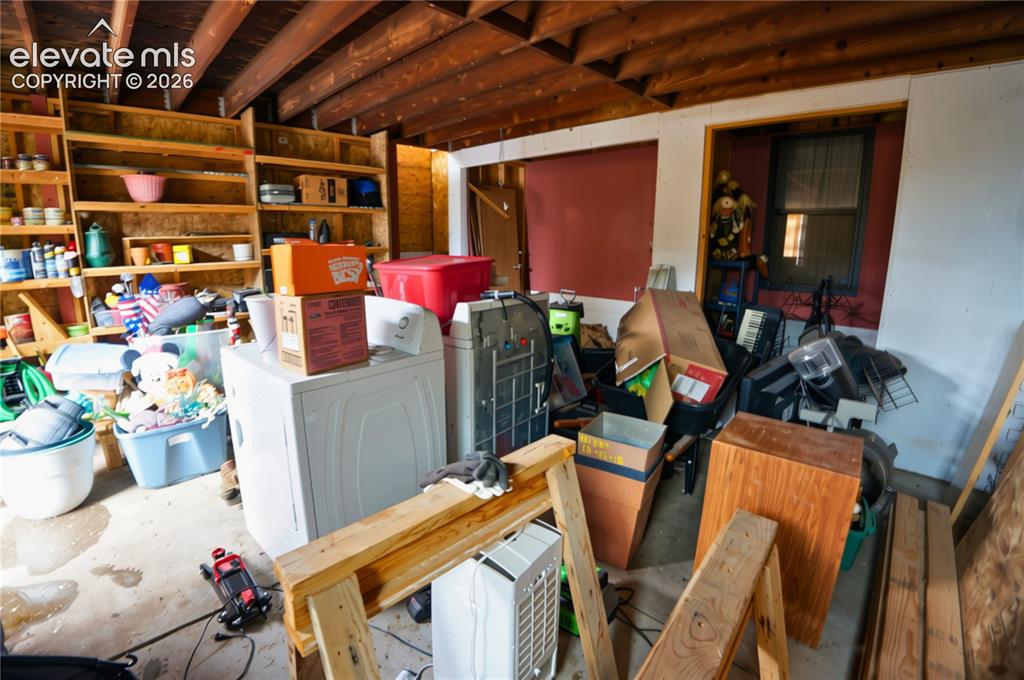 Image 29 of 47: Storage