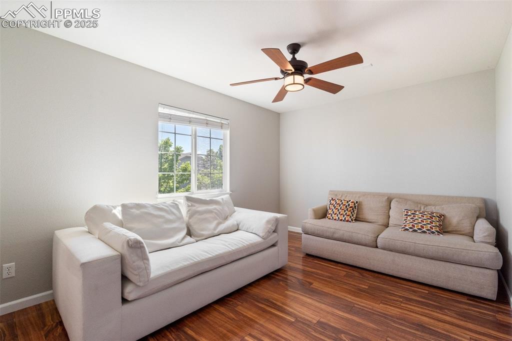 Image 20 of 38: Upper level living room / loft area