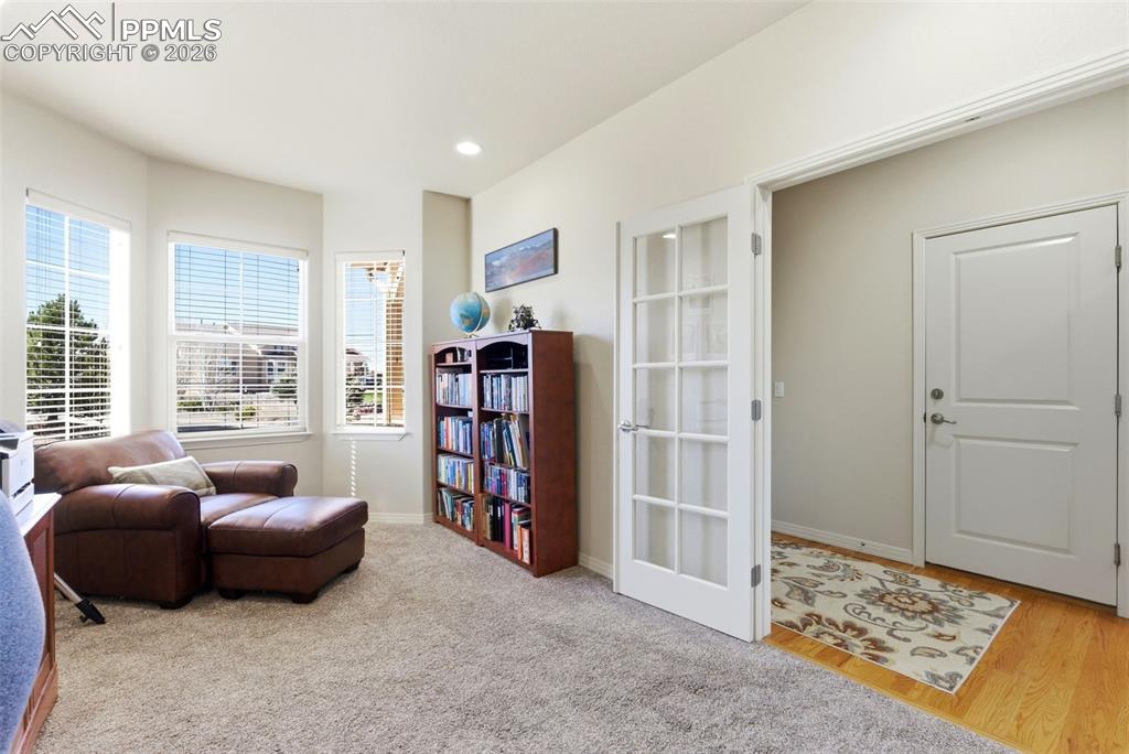 Image 17 of 48: Sitting Room