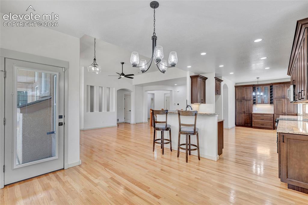 Image 10 of 50: Great Room