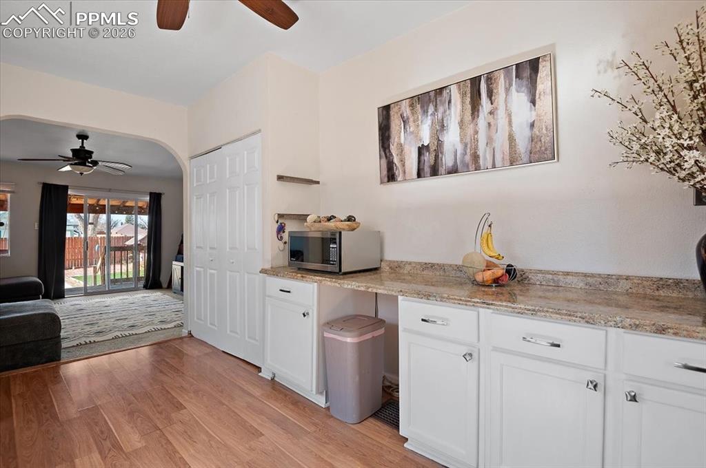 Image 10 of 40: Newer Cabinets