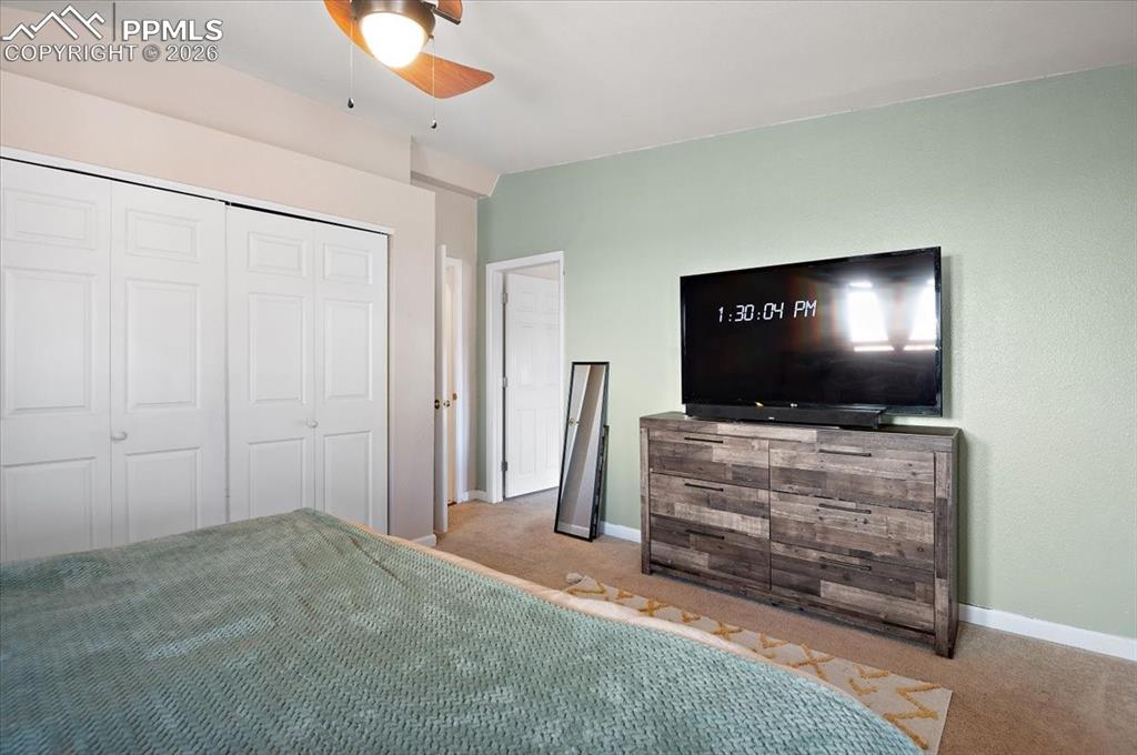 Image 15 of 40: Spacious Retreat