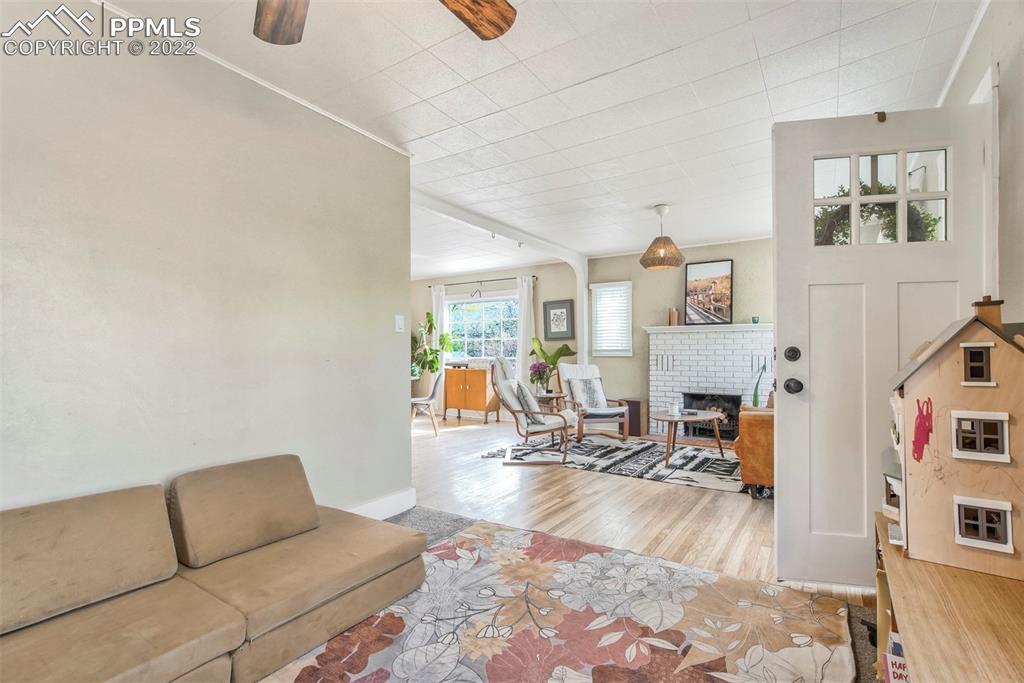 Listing 7268509, Image 15 of 50