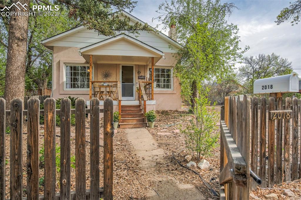 Listing 7268509, Image 2 of 50