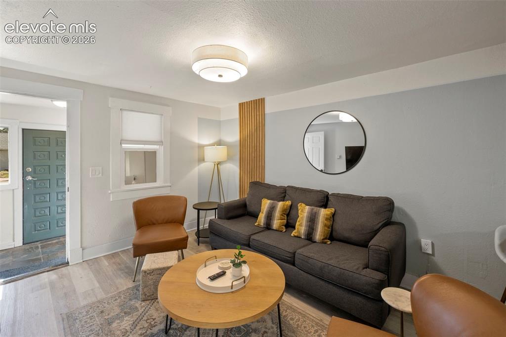 Image 16 of 45: Living Room