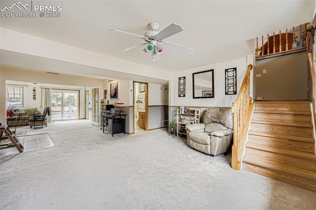 Image 15 of 28: Living Room