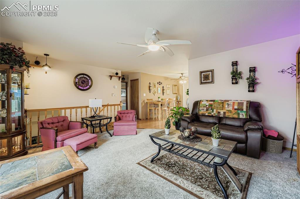 Image 4 of 28: Living Room