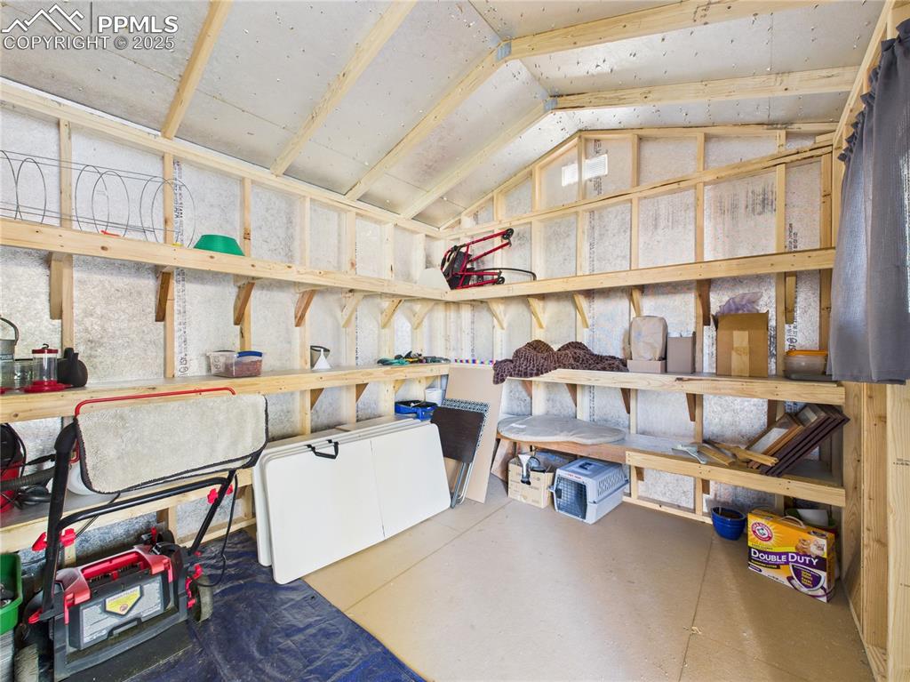 Image 32 of 33: Storage