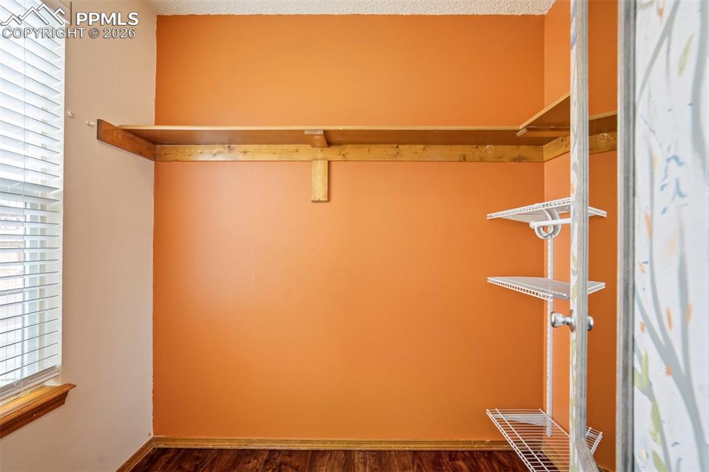 Image 18 of 34: Closet