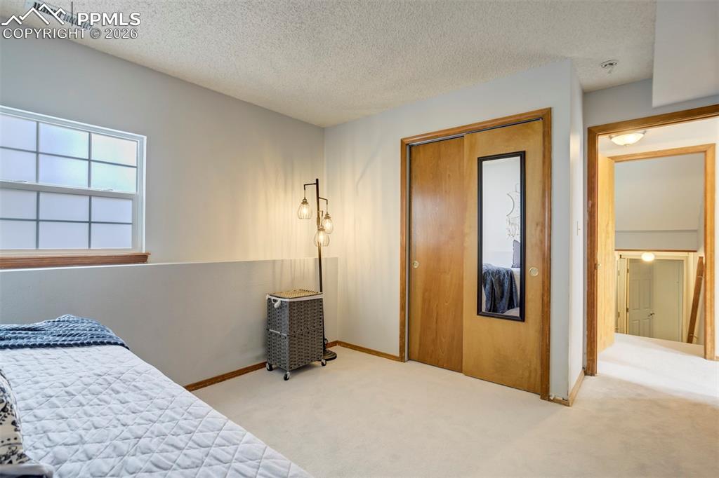 Image 21 of 34: Bedroom