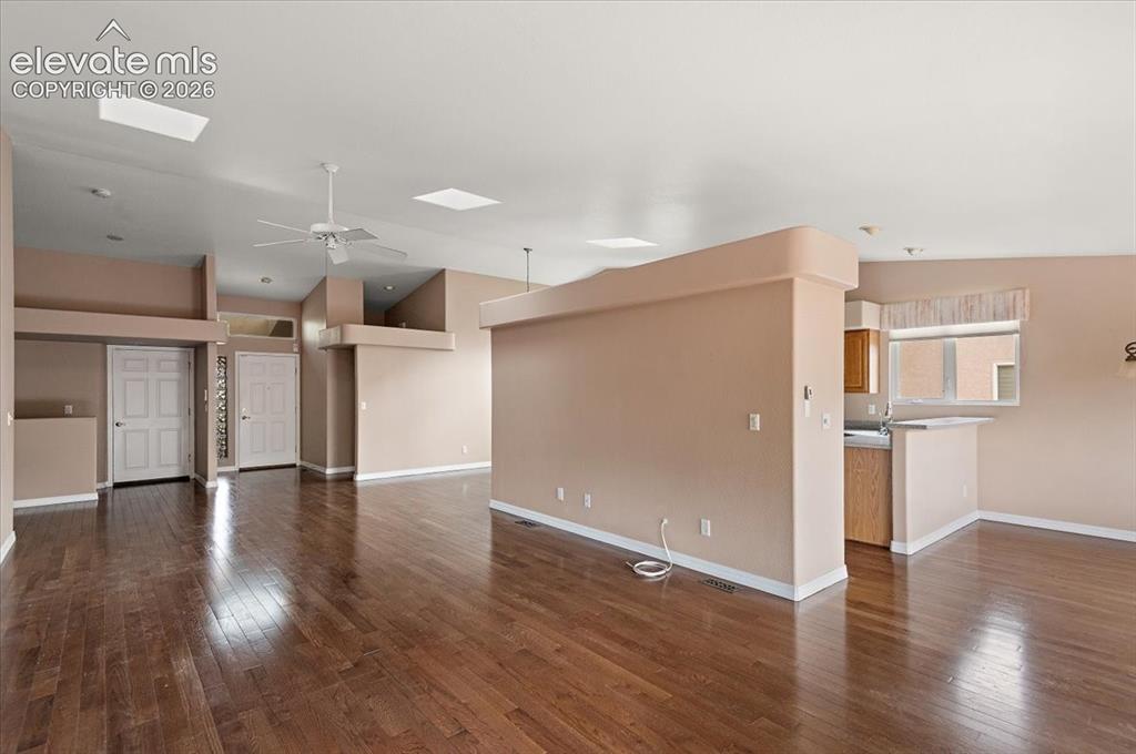 Image 4 of 30: Living Room