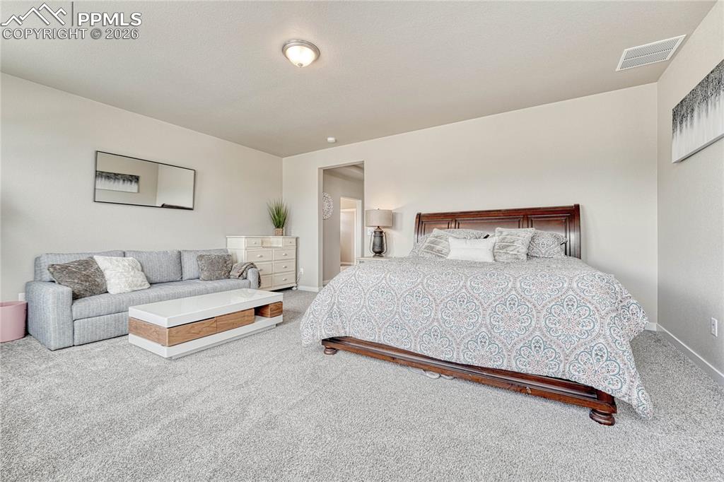 Image 29 of 49: Bedroom