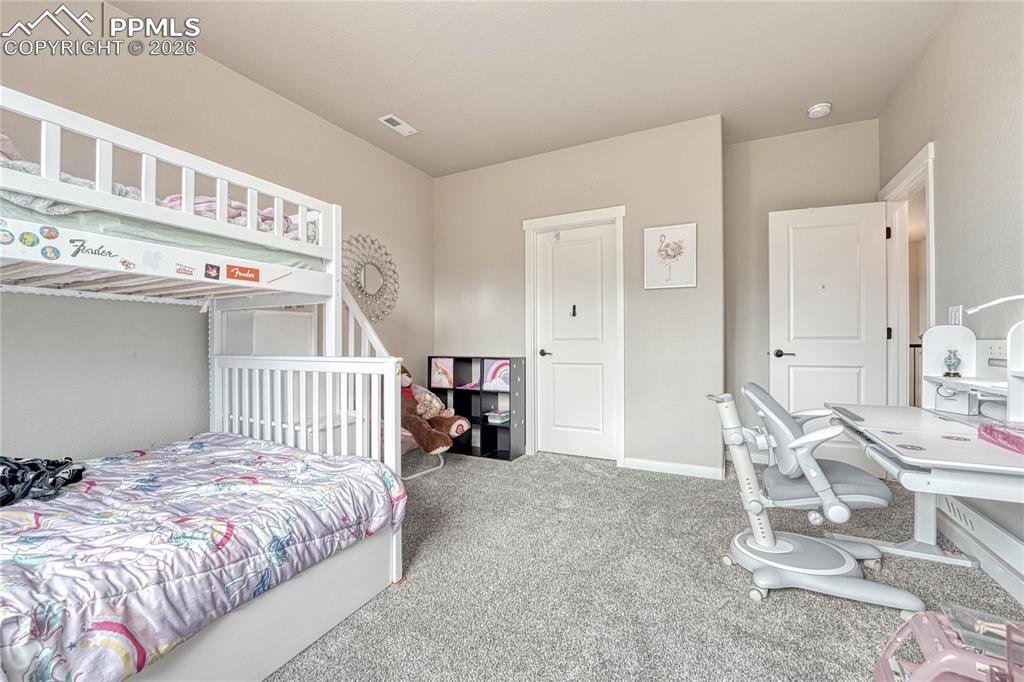 Image 39 of 49: Bedroom