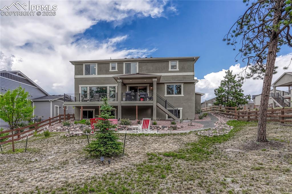 Image 48 of 49: Back of Structure