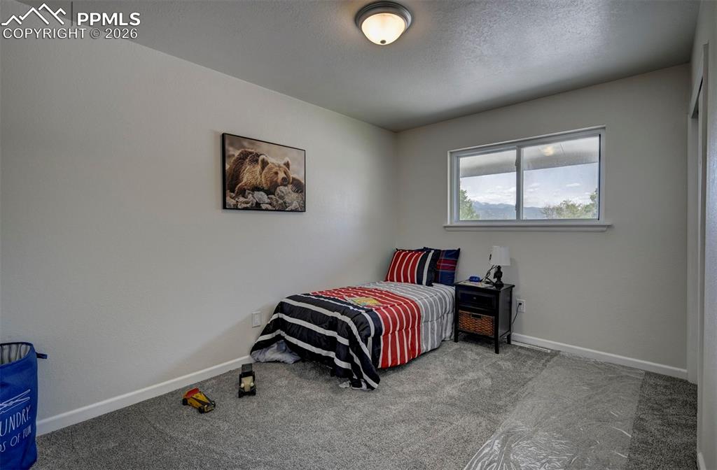 Image 22 of 41: Bedroom