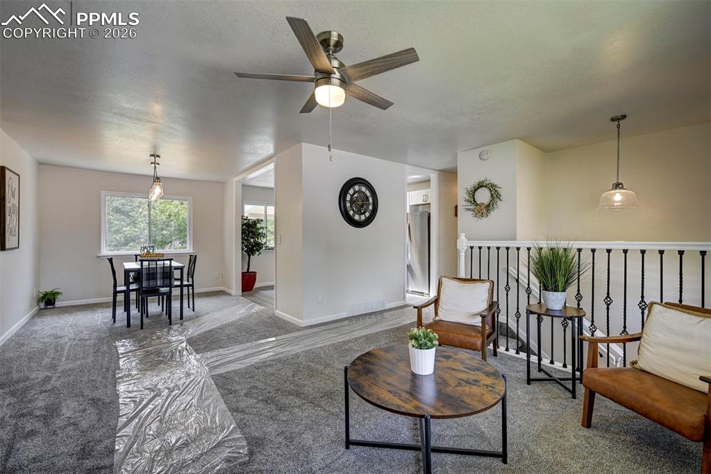 Image 7 of 41: Living Room