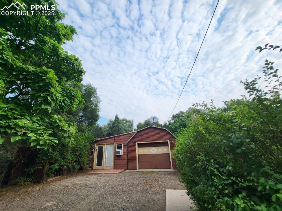 Image 4 of 36: Other