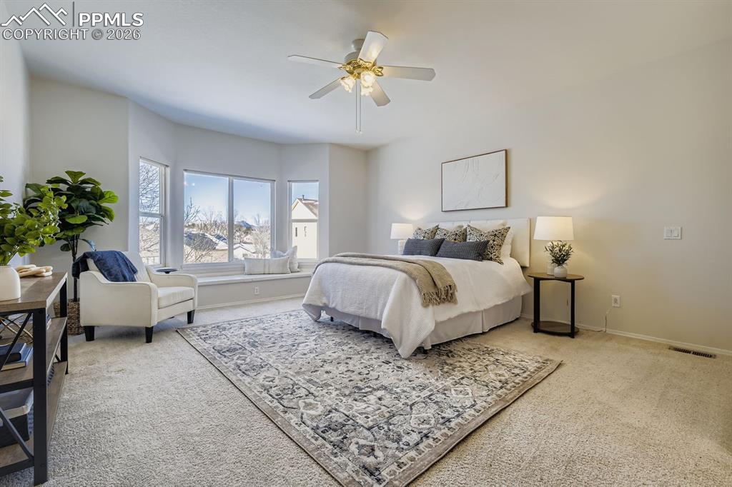 Image 12 of 41: Spacious Primary