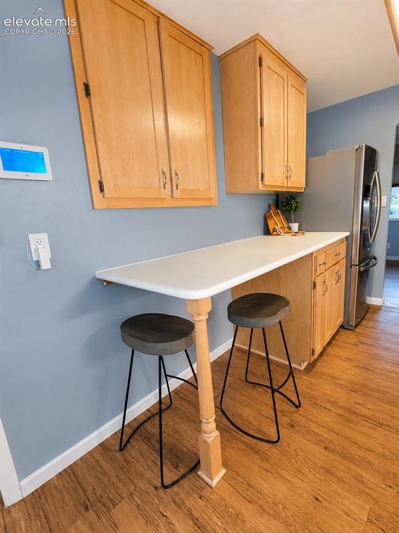 Image 17 of 40: Kitchen