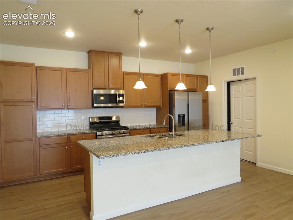 Image 3 of 15: Kitchen