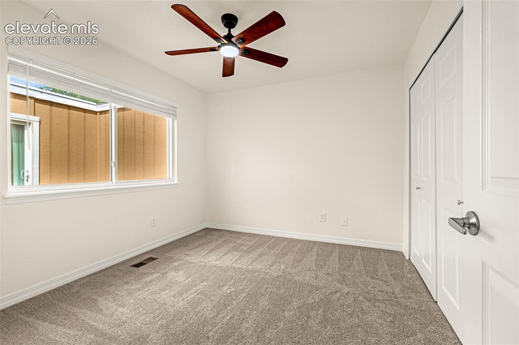Image 17 of 28: Bedroom