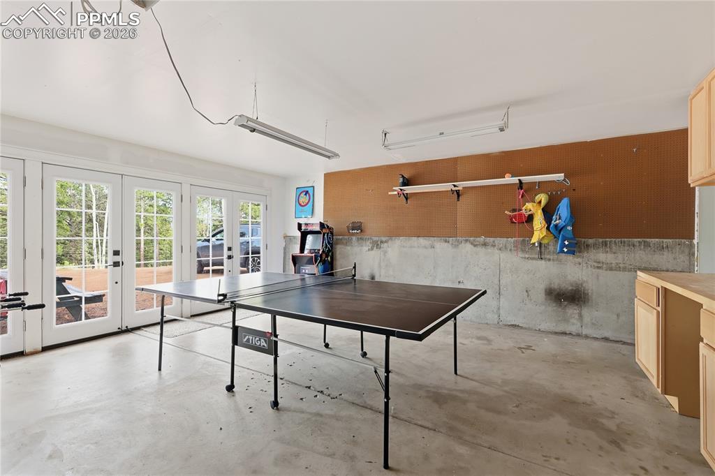 Image 27 of 32: Game Room