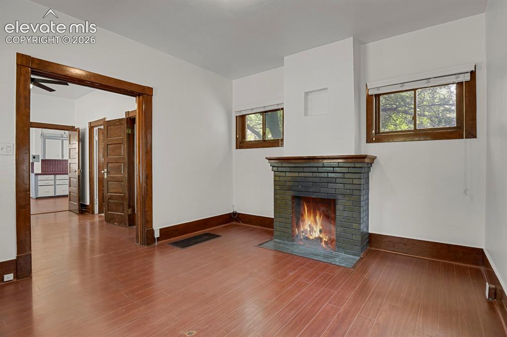 Image 8 of 33: Living Room