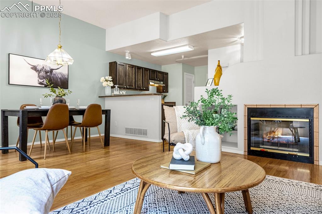 Image 8 of 28: Living Room