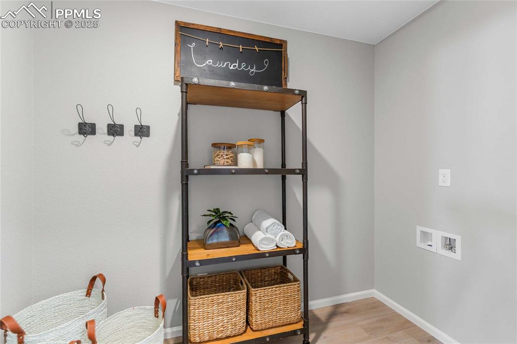 Image 17 of 25: Photos of model home