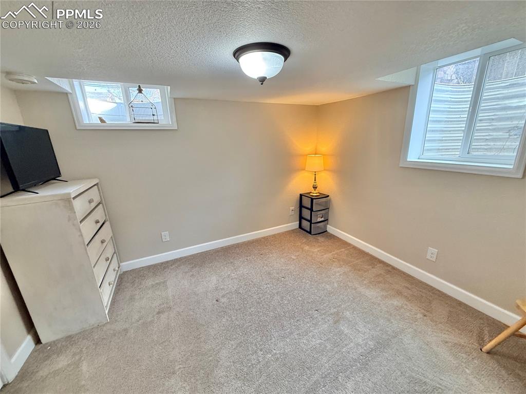 Image 28 of 35: Bedroom