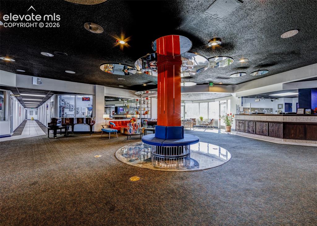 Image 20 of 26: Lobby