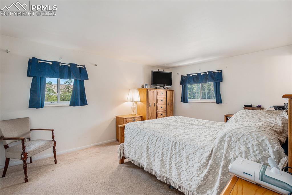 Image 9 of 24: Master Bedroom