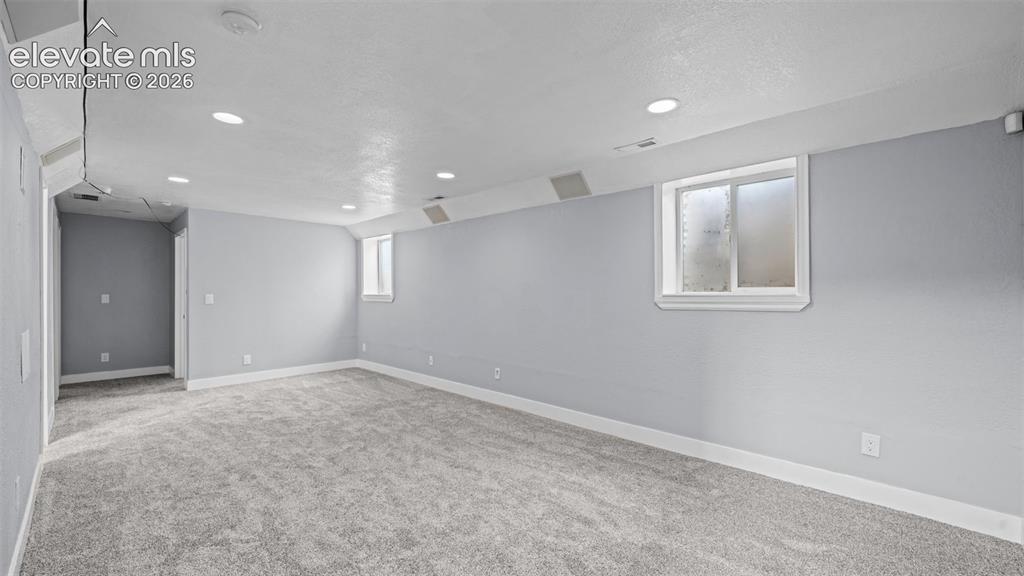 Image 19 of 35: Basement