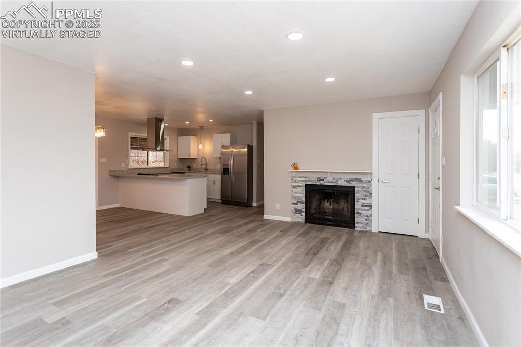 Image 8 of 50: Virtually Staged