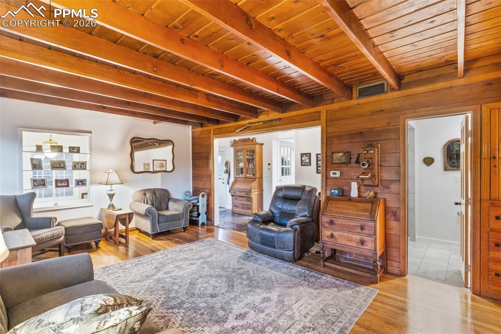 Image 21 of 47: No Description Available