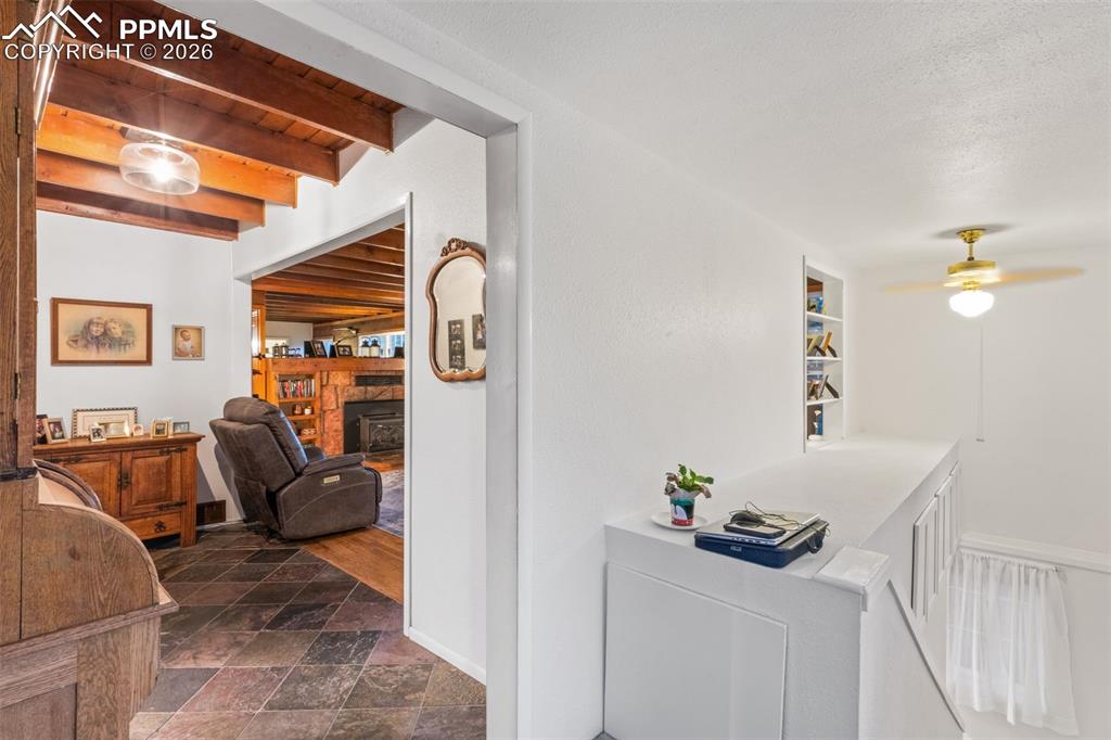 Image 32 of 47: No Description Available