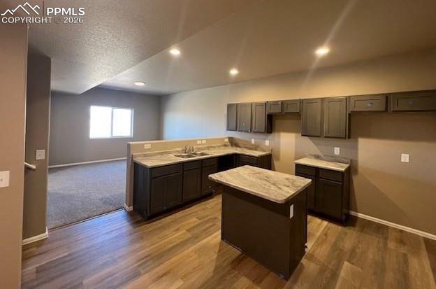 Image 5 of 20: Kitchen