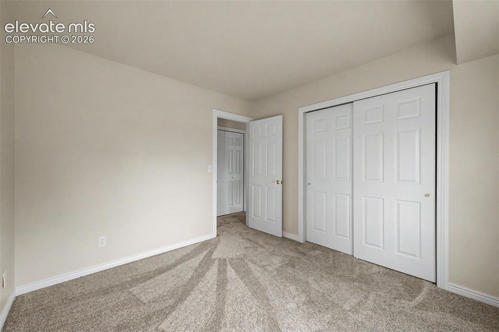Image 12 of 30: Bedroom