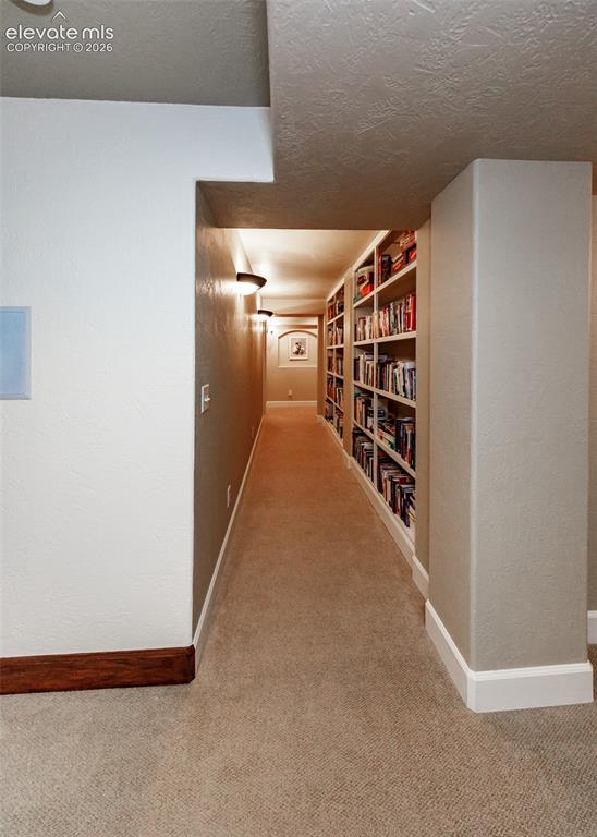 Image 41 of 50: Hallway