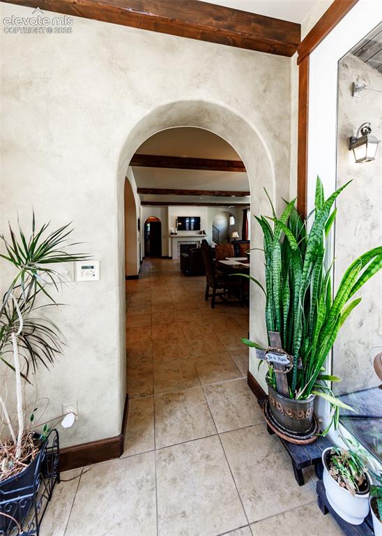 Image 6 of 50: Entry into main level