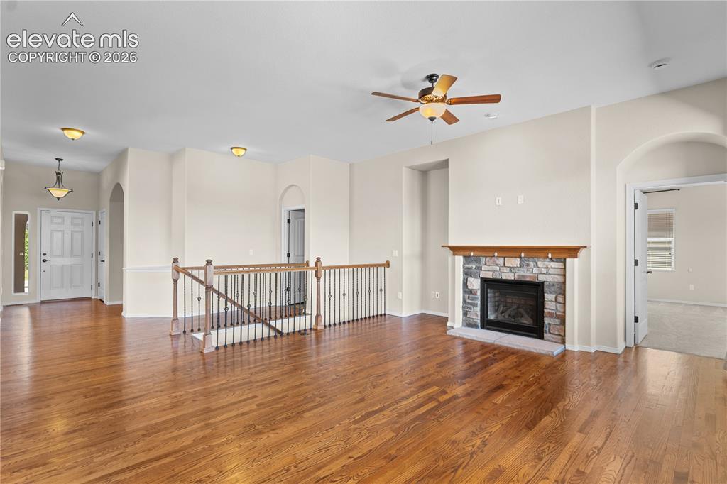 Image 13 of 37: Living Room