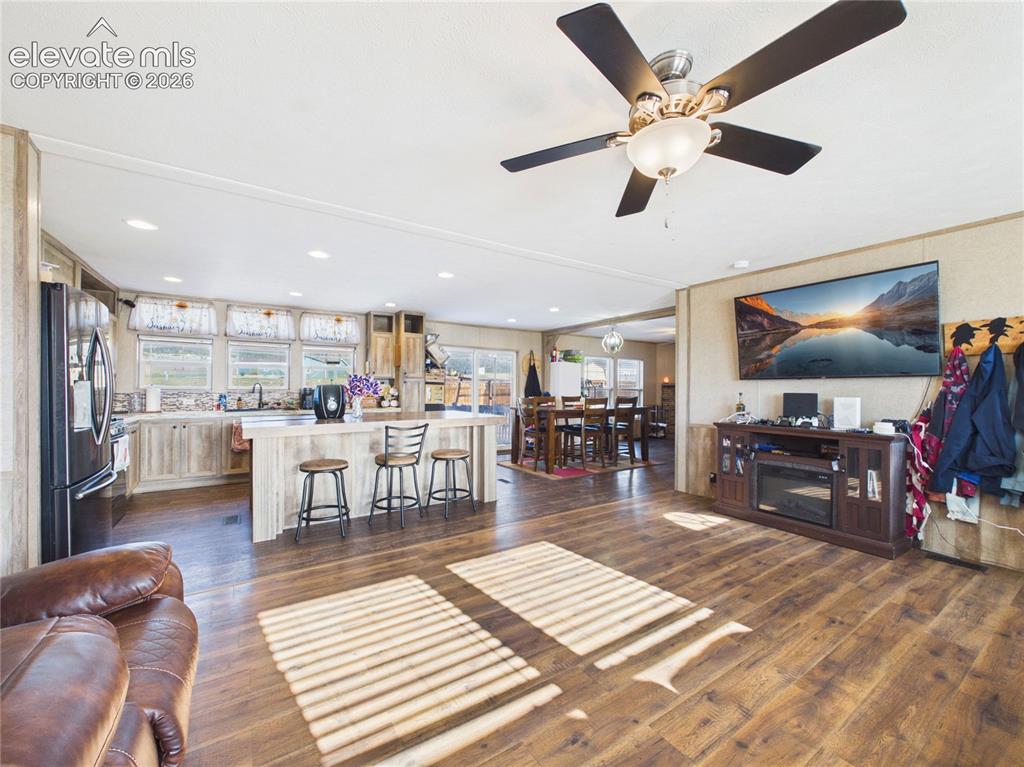 Image 9 of 46: Living Room