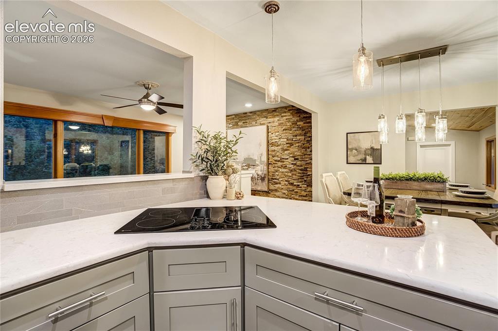 Image 5 of 49: Kitchen