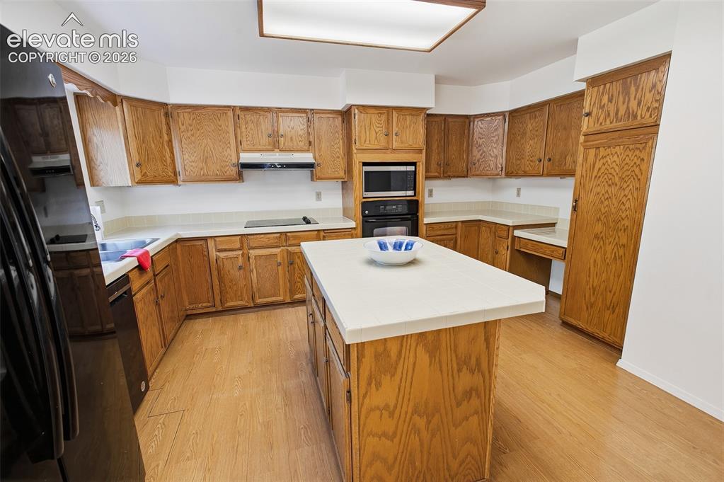 Image 7 of 31: Dining - Living - Virtually Staged