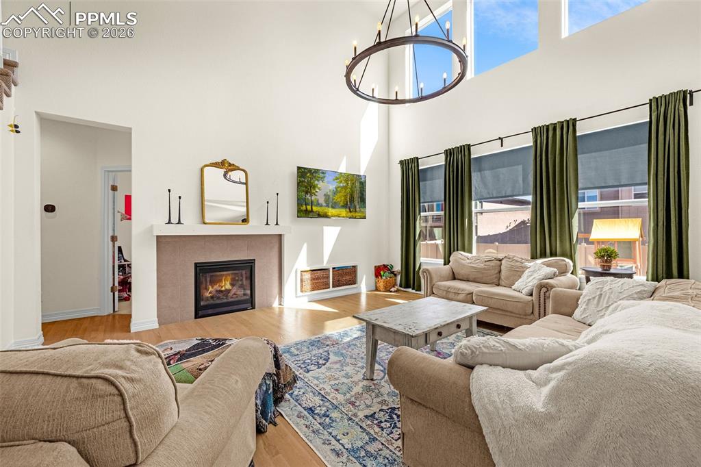 Image 10 of 44: Living Room