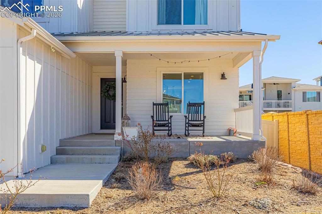 Image 3 of 44: Entry